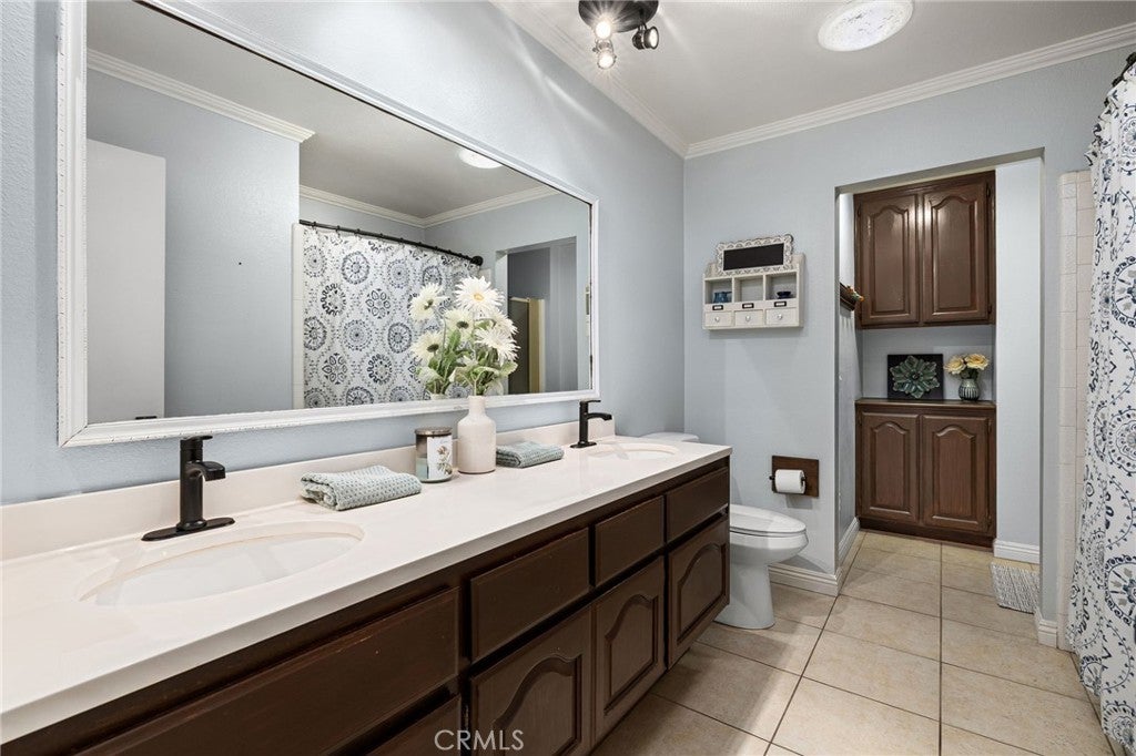 La Verne, California, 91750, United States, 4 Bedrooms Bedrooms, ,2 BathroomsBathrooms,Residential,Active,1961967