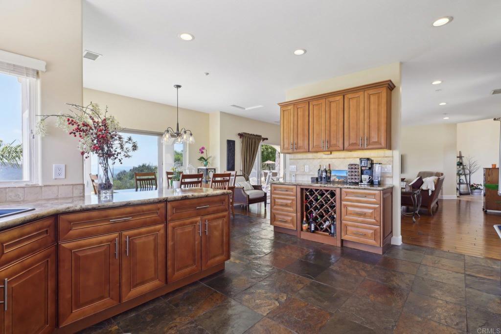 Fallbrook, California, 92028, United States, 3 Bedrooms Bedrooms, ,2 BathroomsBathrooms,Residential,Pending,1929395