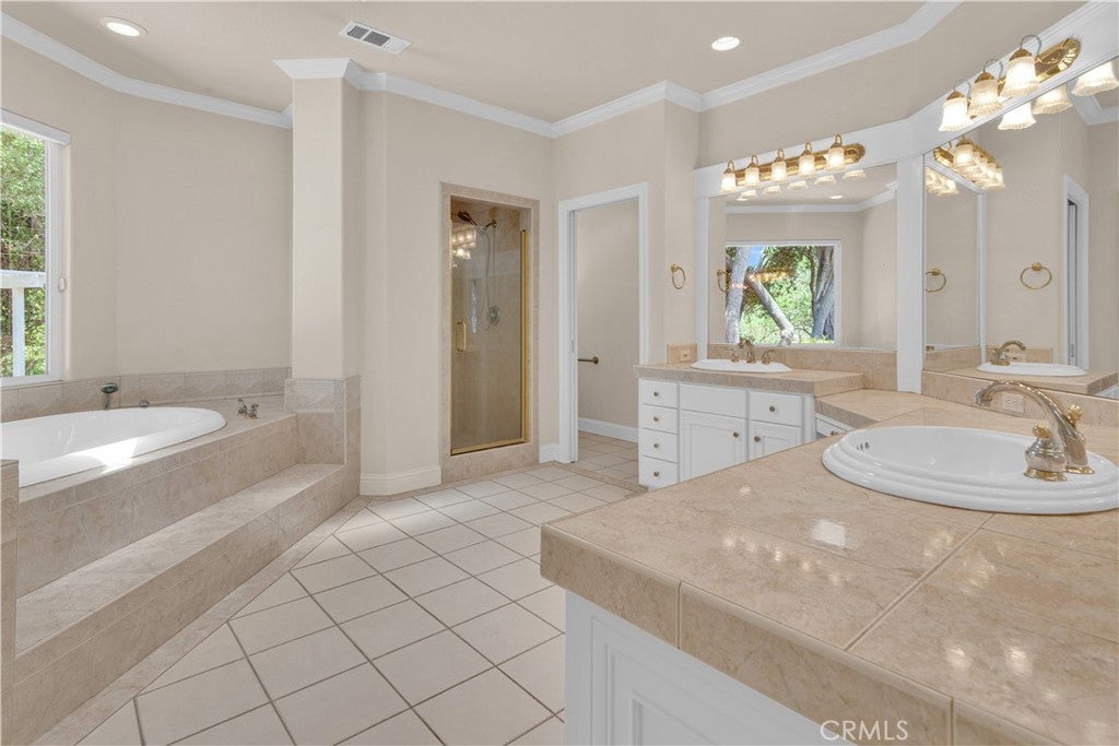 Templeton, California, 93465, United States, 3 Bedrooms Bedrooms, ,4 BathroomsBathrooms,Residential,Active,1899871