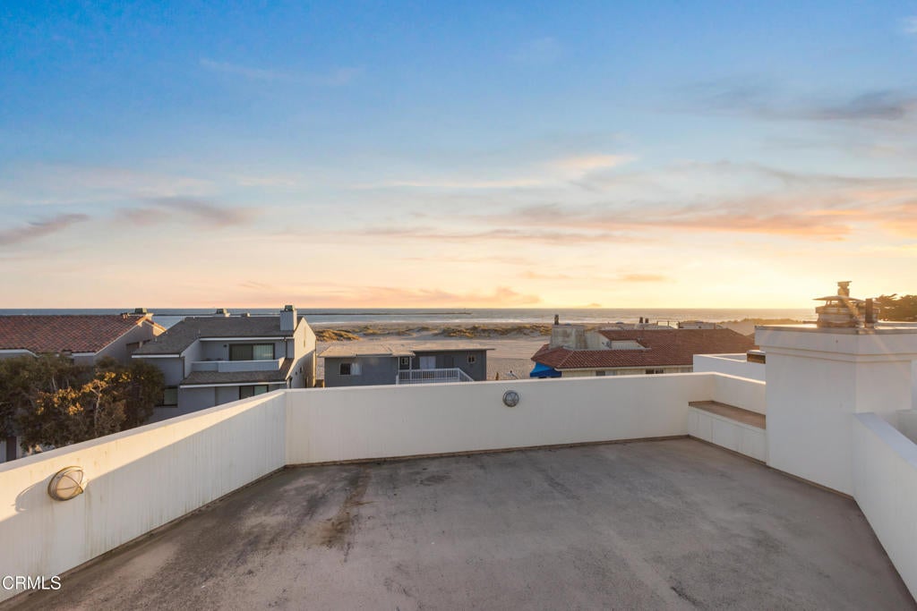 Oxnard, California, 93035, United States, 3 Bedrooms Bedrooms, ,4 BathroomsBathrooms,Residential,Active,1880199