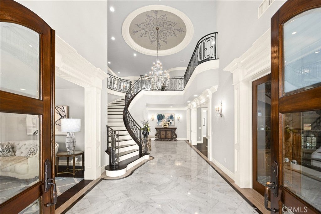 Arcadia, California, 91006, United States, 5 Bedrooms Bedrooms, ,6 BathroomsBathrooms,Residential,Active,1859344