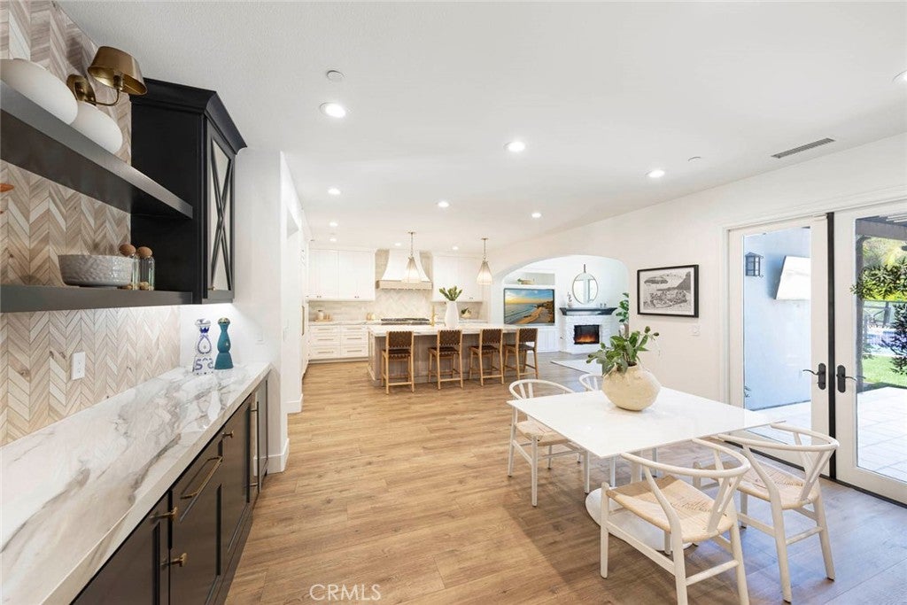 San Clemente, California, 92673, United States, 6 Bedrooms Bedrooms, ,5 BathroomsBathrooms,Residential,Active,1922275