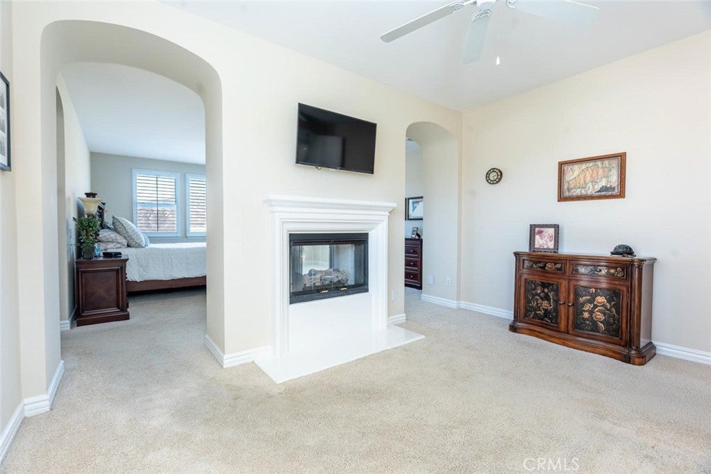Canyon Country, California, 91387, United States, 5 Bedrooms Bedrooms, ,6 BathroomsBathrooms,Residential,Active,1914828