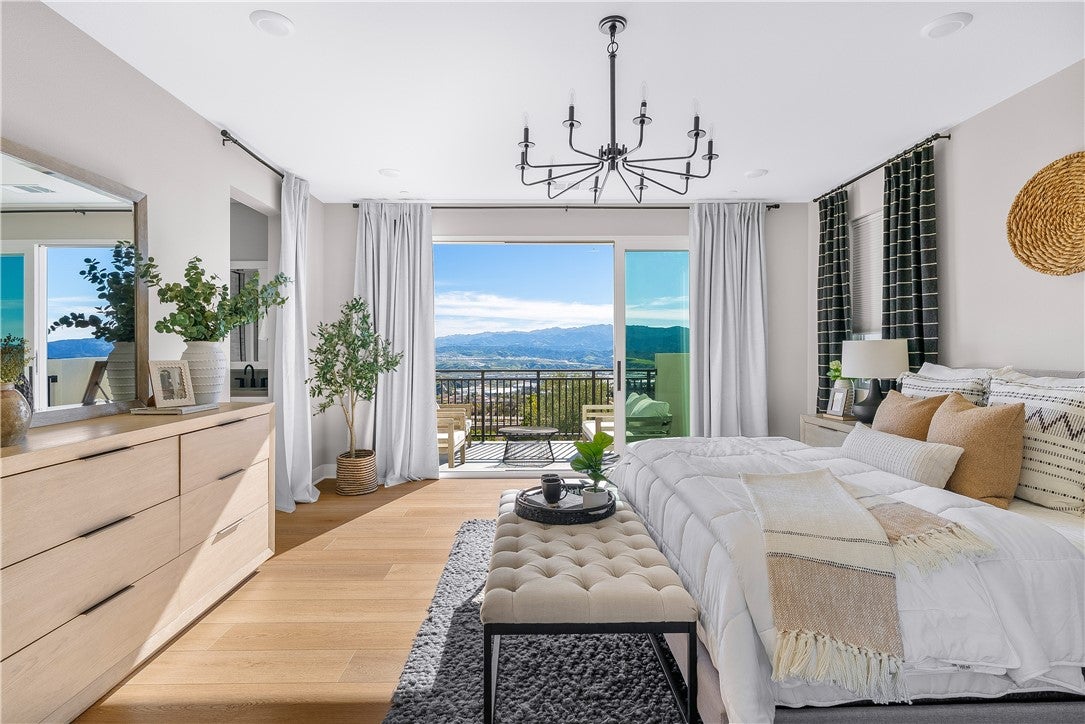 Castaic, California, 91384, United States, 6 Bedrooms Bedrooms, ,6 BathroomsBathrooms,Residential,Active,2006979