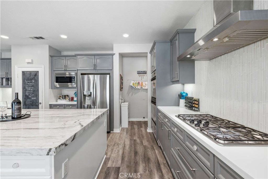 Stevenson Ranch, California, 91381, United States, 5 Bedrooms Bedrooms, ,4 BathroomsBathrooms,Residential,Active,2015851