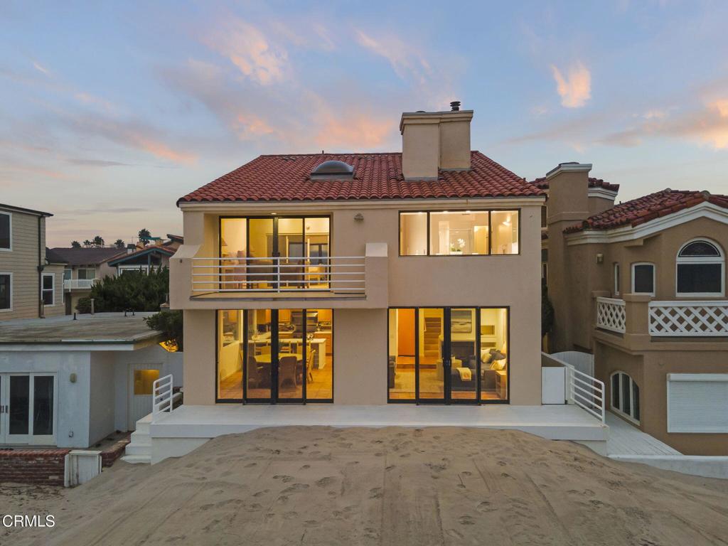 Oxnard, California, 93035, United States, 3 Bedrooms Bedrooms, ,3 BathroomsBathrooms,Residential,Active,1951816