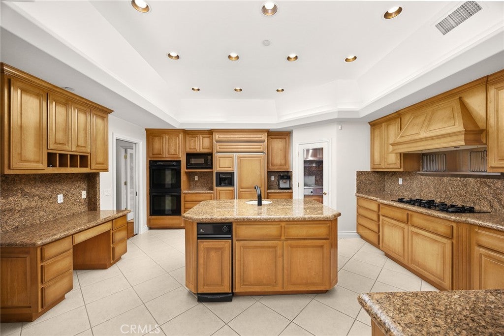 Arcadia, California, 91007, United States, 5 Bedrooms Bedrooms, ,6 BathroomsBathrooms,Residential,Active,1964469