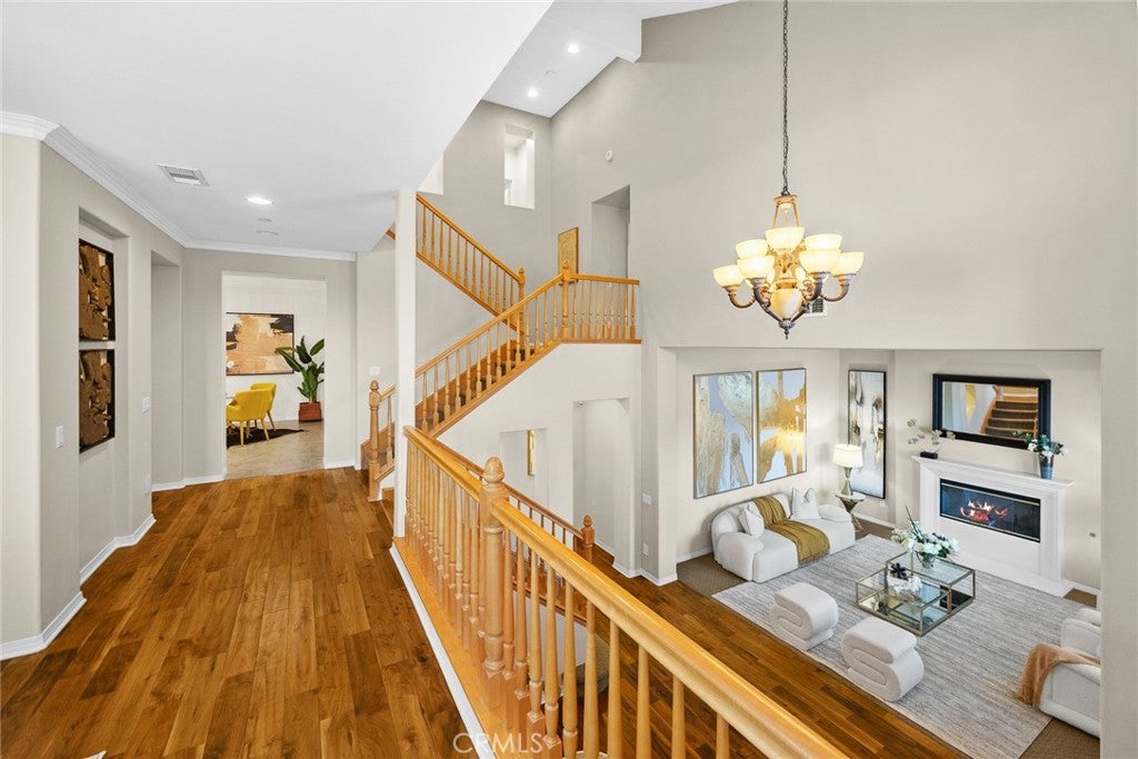 Monterey Park, California, 91754, United States, 5 Bedrooms Bedrooms, ,5 BathroomsBathrooms,Residential,Active,1988440