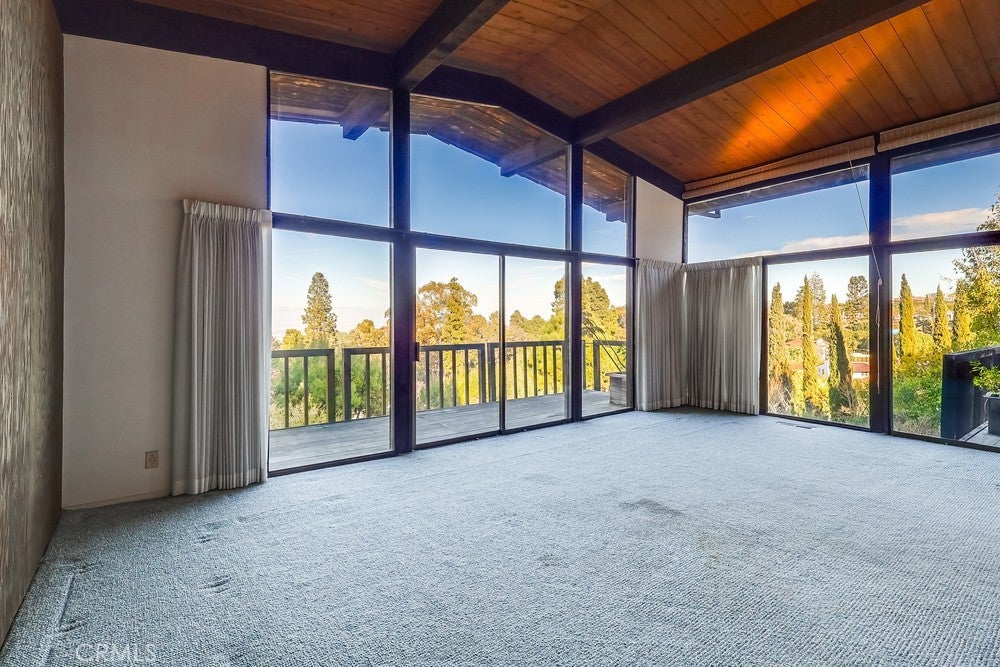 Palos Verdes Estates, California, 90274, United States, 3 Bedrooms Bedrooms, ,4 BathroomsBathrooms,Residential,Active,2016695