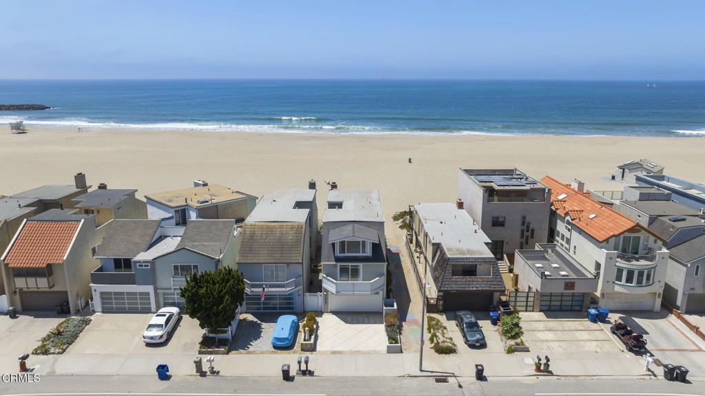 Oxnard, California, 93035, United States, 5 Bedrooms Bedrooms, ,3 BathroomsBathrooms,Residential,Active,1933720