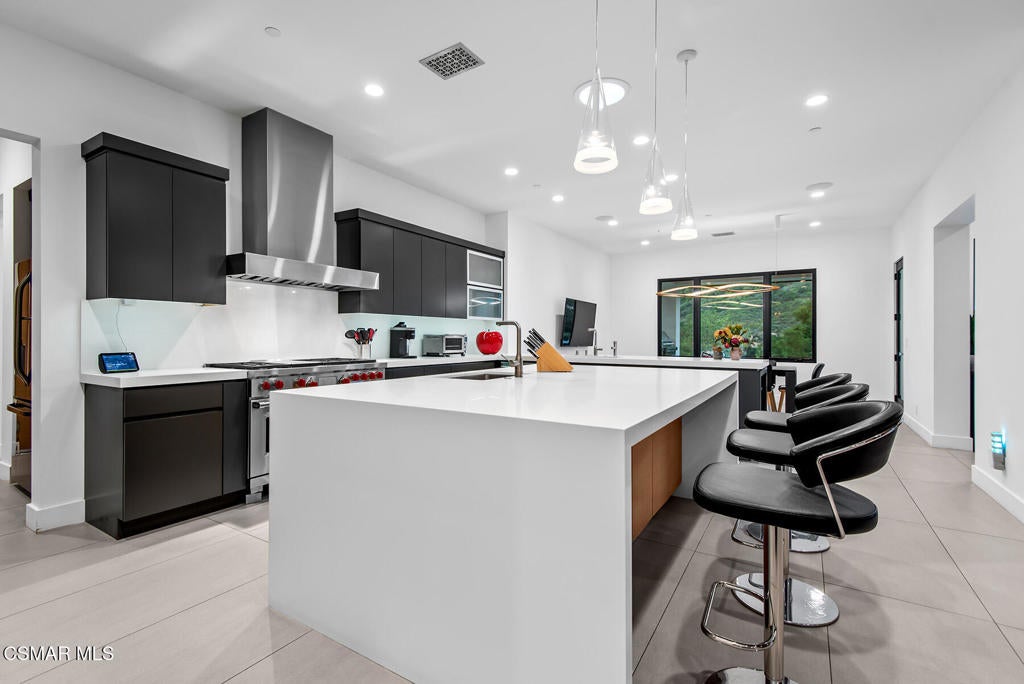 Westlake Village, California, 91361, United States, 4 Bedrooms Bedrooms, ,6 BathroomsBathrooms,Residential,Active,1989774