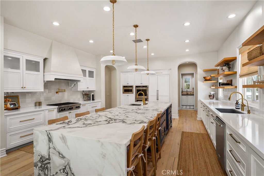 Canyon Country, California, 91387, United States, 4 Bedrooms Bedrooms, ,5 BathroomsBathrooms,Residential,Active,1953690