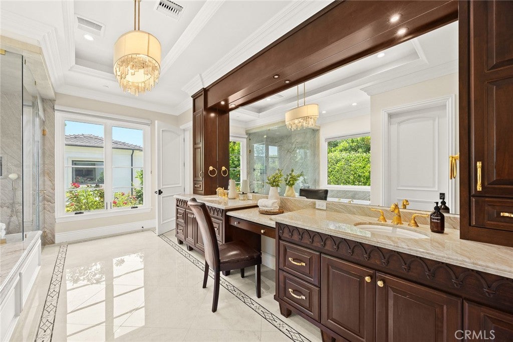 Arcadia, California, 91007, United States, 6 Bedrooms Bedrooms, ,7 BathroomsBathrooms,Residential,Pending,1898195