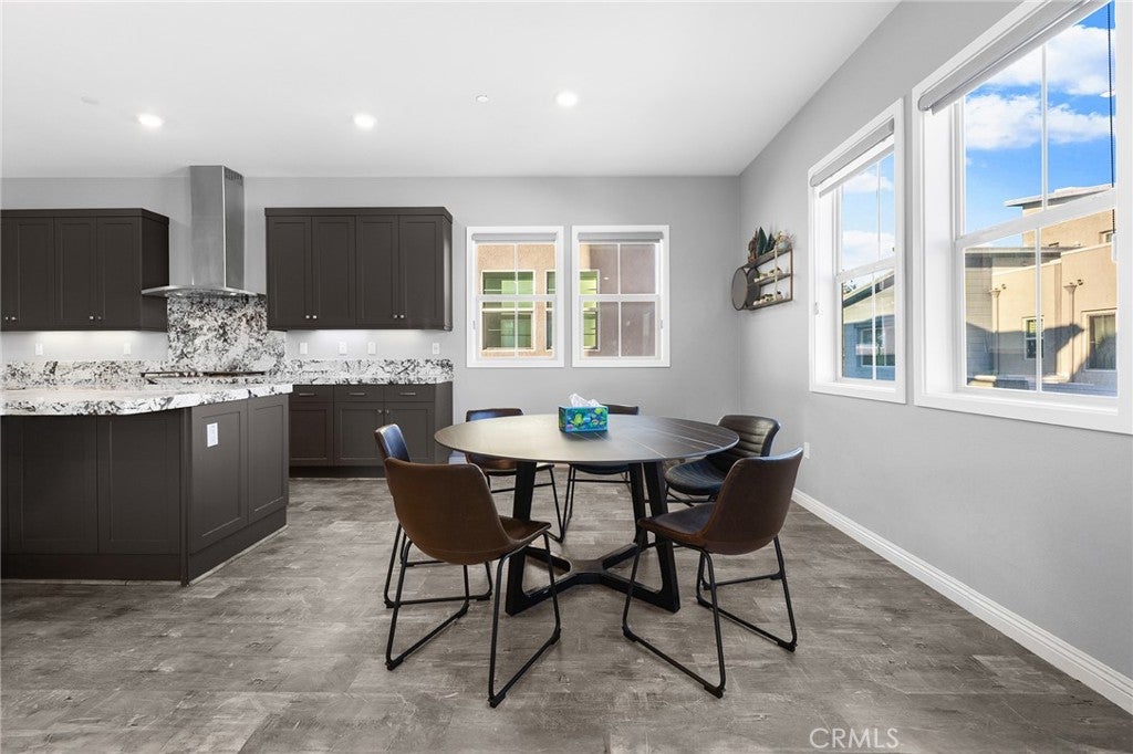 Irvine, California, 92618, United States, 3 Bedrooms Bedrooms, ,3 BathroomsBathrooms,Residential,Active,2006869