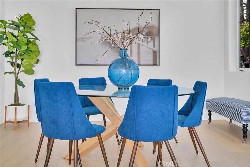 Redondo Beach, California, 90278, United States, 5 Bedrooms Bedrooms, ,5 BathroomsBathrooms,Residential,Active,1959976