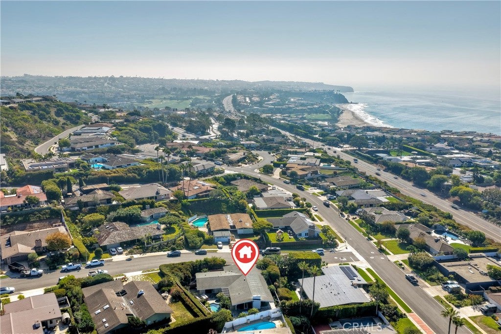 Dana Point, California, 92629, United States, 3 Bedrooms Bedrooms, ,2 BathroomsBathrooms,Residential,Active,1973342
