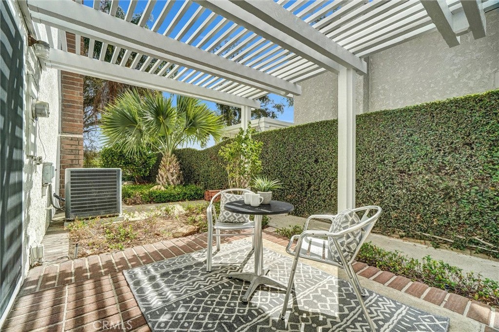 Mission Viejo, California, 92691, United States, 5 Bedrooms Bedrooms, ,3 BathroomsBathrooms,Residential,Active,1986876