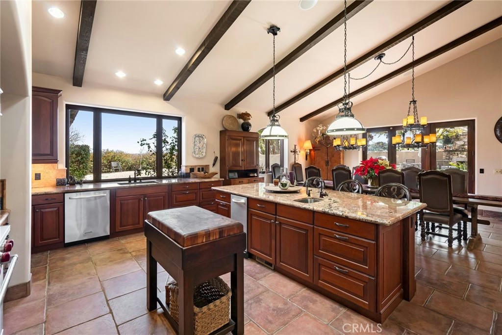 Paso Robles, California, 93446, United States, ,6 BathroomsBathrooms,Residential,Active,1769488