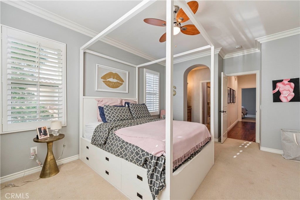 Valencia, California, 91381, United States, 5 Bedrooms Bedrooms, ,4 BathroomsBathrooms,Residential,Active,2007929