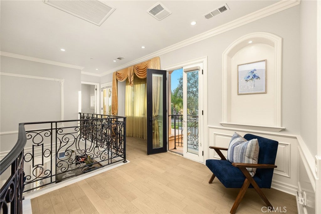 Arcadia, California, 91006, United States, 4 Bedrooms Bedrooms, ,5 BathroomsBathrooms,Residential,Active,1904748