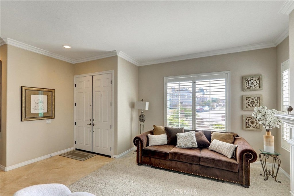 Murrieta, California, 92562, United States, 6 Bedrooms Bedrooms, ,5 BathroomsBathrooms,Residential,Active,1914833