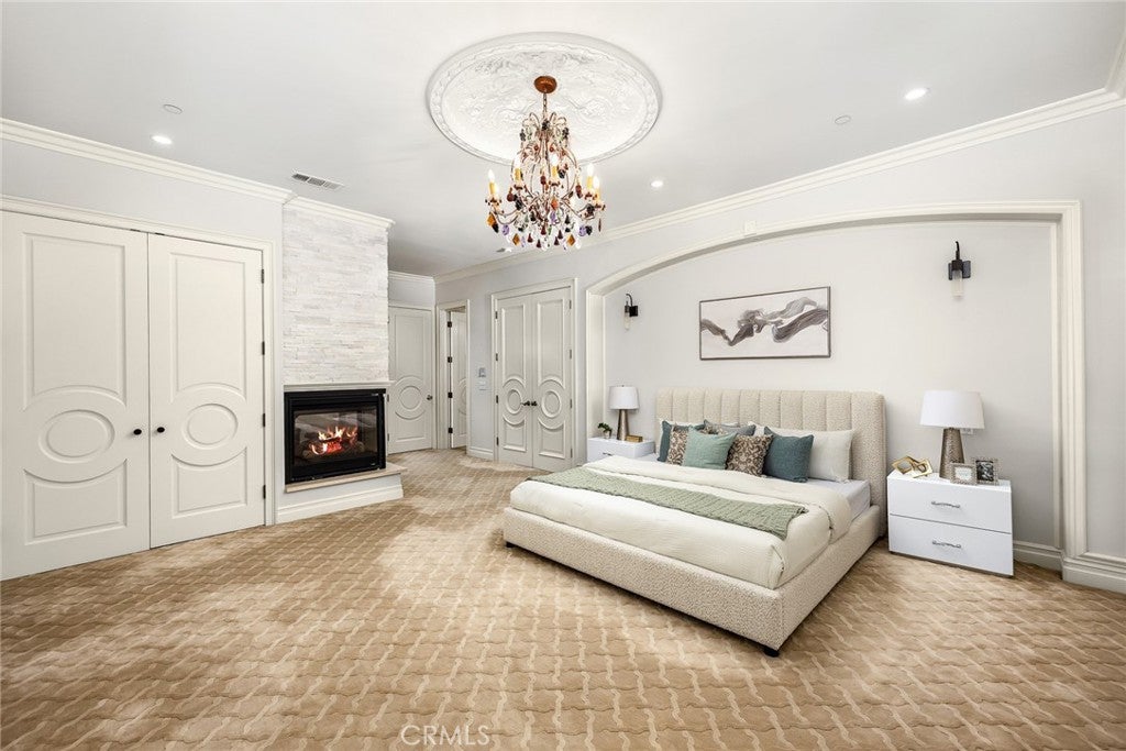 Arcadia, California, 91006, United States, 4 Bedrooms Bedrooms, ,5 BathroomsBathrooms,Residential,Active,1904748