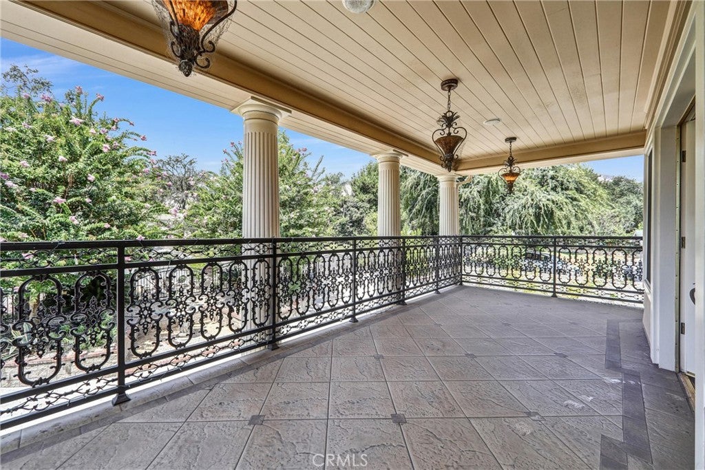 Arcadia, California, 91006, United States, 8 Bedrooms Bedrooms, ,10 BathroomsBathrooms,Residential,Active,1922498