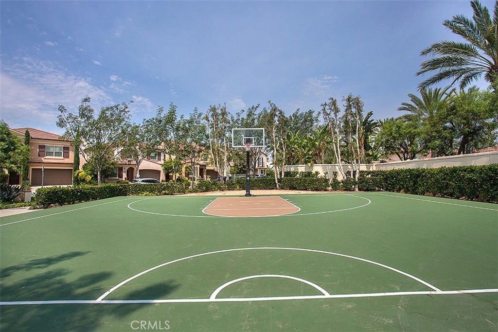 Irvine, California, 92620, United States, 4 Bedrooms Bedrooms, ,4 BathroomsBathrooms,Residential,Active,1986877