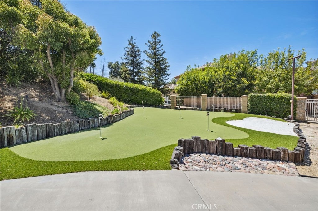 Yucaipa, California, 92399, United States, 4 Bedrooms Bedrooms, ,6 BathroomsBathrooms,Residential,Active,1858722