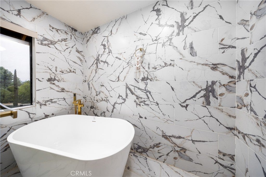 Diamond Bar, California, 91765, United States, 4 Bedrooms Bedrooms, ,4 BathroomsBathrooms,Residential,Active,2007087