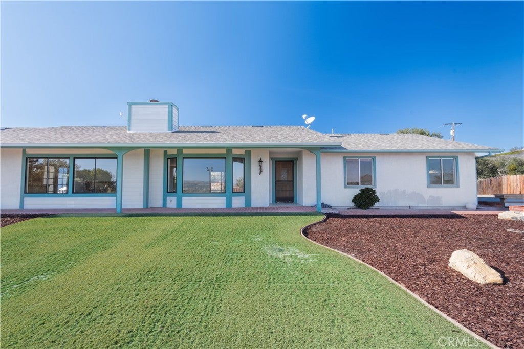 Paso Robles, California, 93446, United States, 3 Bedrooms Bedrooms, ,4 BathroomsBathrooms,Residential,Active,1970943