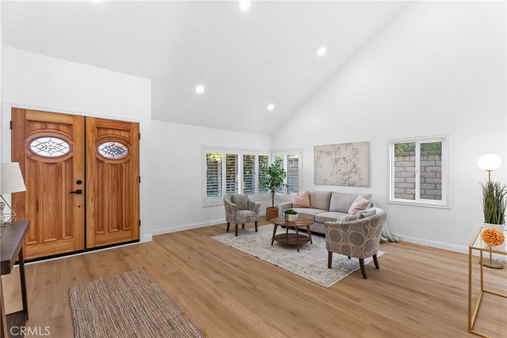 Lake Forest, California, 92630, United States, 5 Bedrooms Bedrooms, ,3 BathroomsBathrooms,Residential,Active,2002616