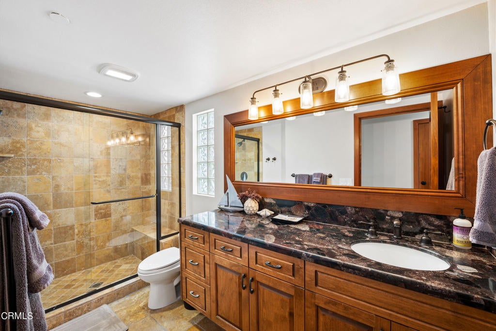 Oxnard, California, 93035, United States, 5 Bedrooms Bedrooms, ,5 BathroomsBathrooms,Residential,Active,2010576