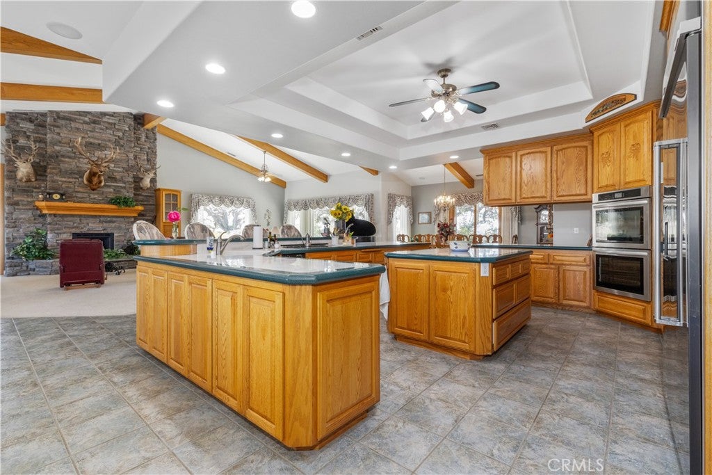 Paso Robles, California, 93446, United States, 7 Bedrooms Bedrooms, ,6 BathroomsBathrooms,Residential,Active,1919055