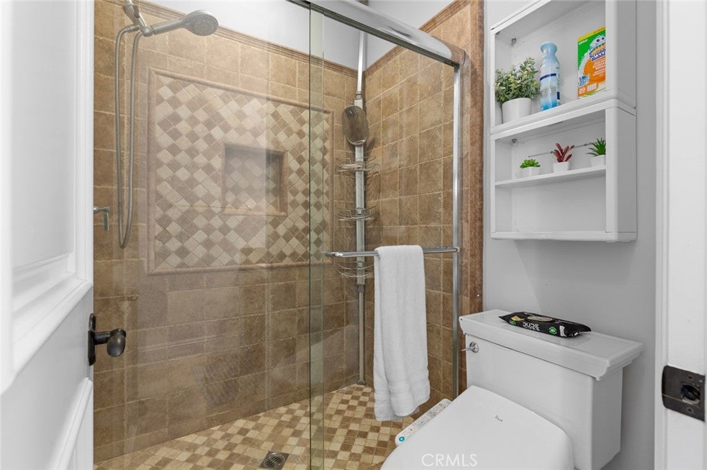 Huntington Beach, California, 92649, United States, 4 Bedrooms Bedrooms, ,4 BathroomsBathrooms,Residential,Active,1780402