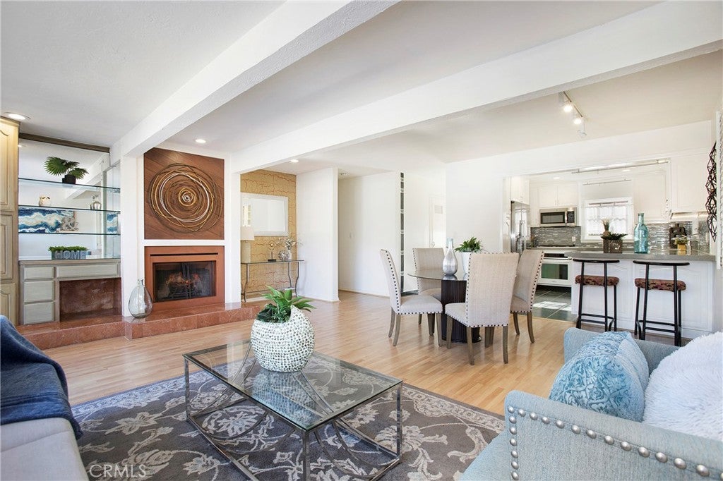 Laguna Beach, California, 92651, United States, 3 Bedrooms Bedrooms, ,3 BathroomsBathrooms,Residential,Active,2002317