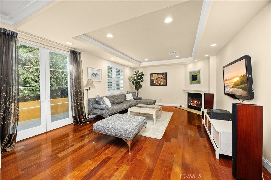 South Pasadena, California, 91030, United States, 4 Bedrooms Bedrooms, ,5 BathroomsBathrooms,Residential,Active,1968417