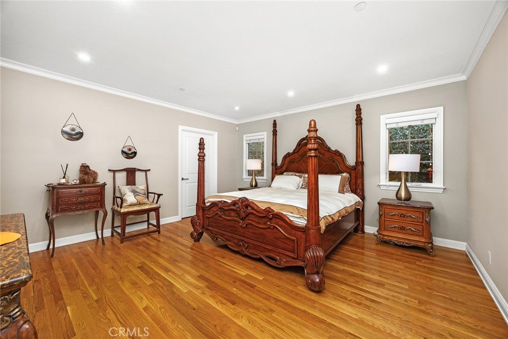 San Marino, California, 91108, United States, 4 Bedrooms Bedrooms, ,5 BathroomsBathrooms,Residential,Active,1999944