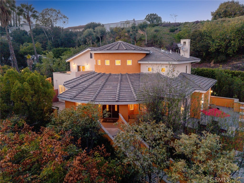 South Pasadena, California, 91030, United States, 4 Bedrooms Bedrooms, ,5 BathroomsBathrooms,Residential,Active,1968417