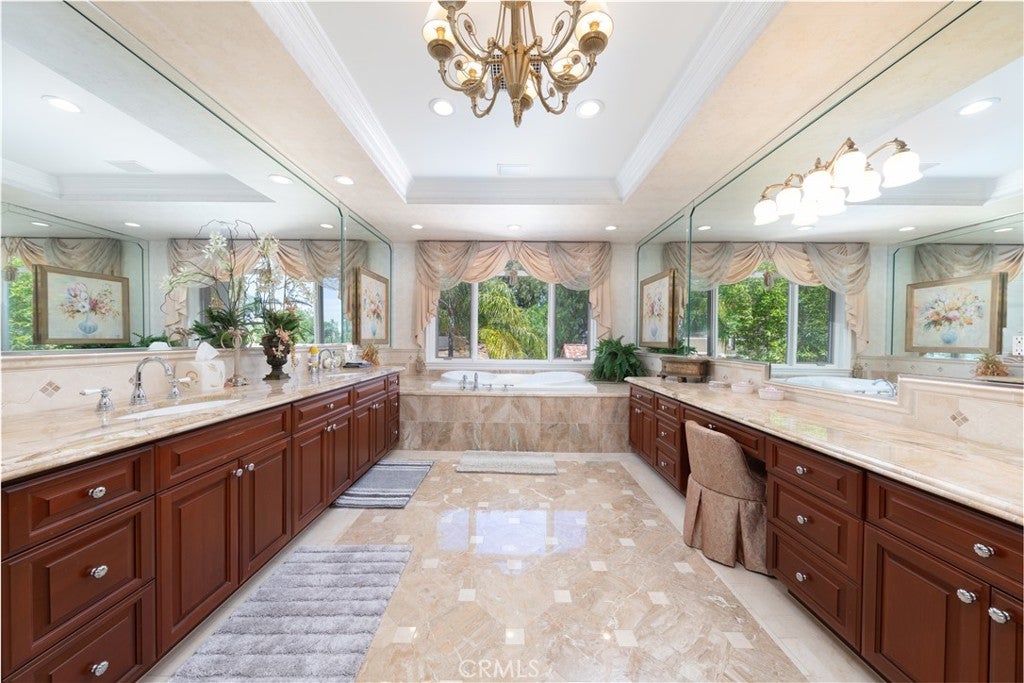 Diamond Bar, California, 91765, United States, 7 Bedrooms Bedrooms, ,10 BathroomsBathrooms,Residential,Active,1899926