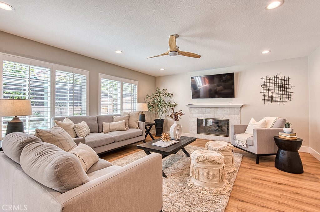 Rancho Santa Margarita, California, 92688, United States, 4 Bedrooms Bedrooms, ,3 BathroomsBathrooms,Residential,Active,2011858