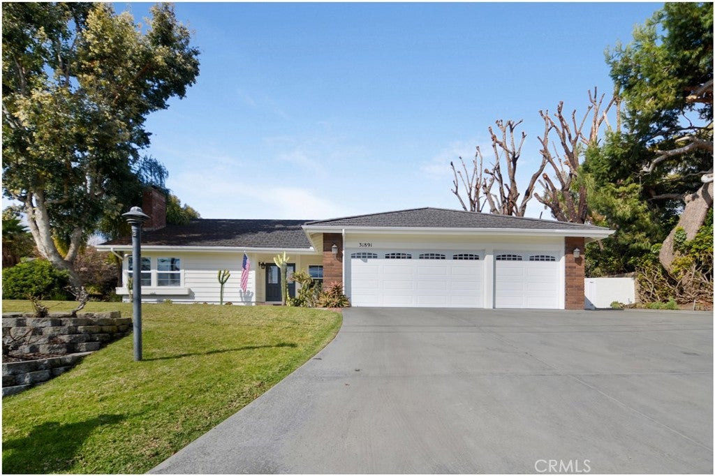 San Juan Capistrano, California, 92675, United States, 4 Bedrooms Bedrooms, ,3 BathroomsBathrooms,Residential,Active,1877832