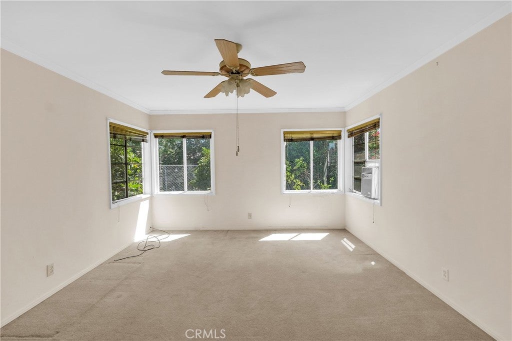 Los Angeles, California, 90039, United States, 4 Bedrooms Bedrooms, ,3 BathroomsBathrooms,Residential,Active,1892396