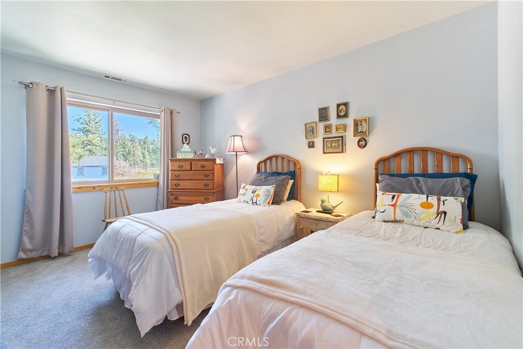 Big Bear Lake, California, 92315, United States, 7 Bedrooms Bedrooms, ,5 BathroomsBathrooms,Residential,Active,1824542