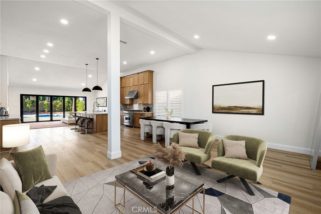 La Verne, California, 91750, United States, 4 Bedrooms Bedrooms, ,2 BathroomsBathrooms,Residential,Active,1944065