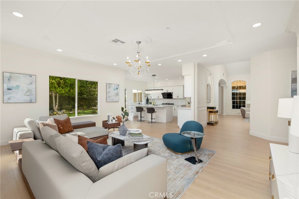 Arcadia, California, 91007, United States, 5 Bedrooms Bedrooms, ,6 BathroomsBathrooms,Residential,Active,2015474