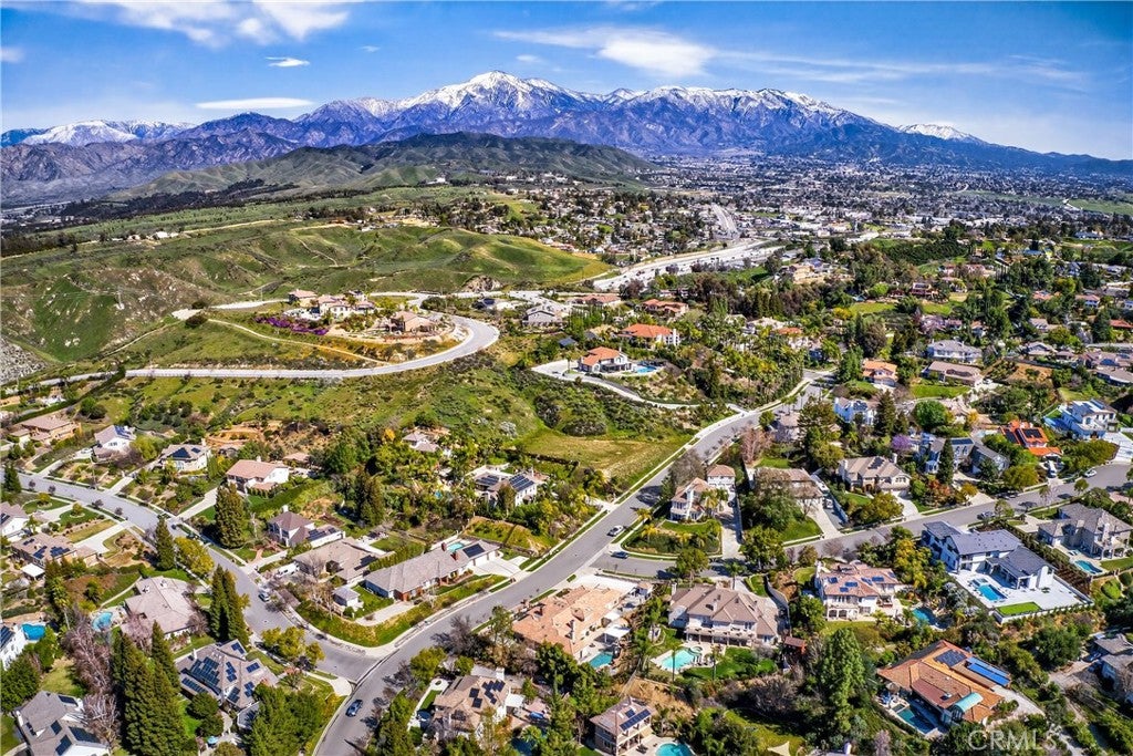 Redlands, California, 92373, United States, 4 Bedrooms Bedrooms, ,4 BathroomsBathrooms,Residential,Active,2022325