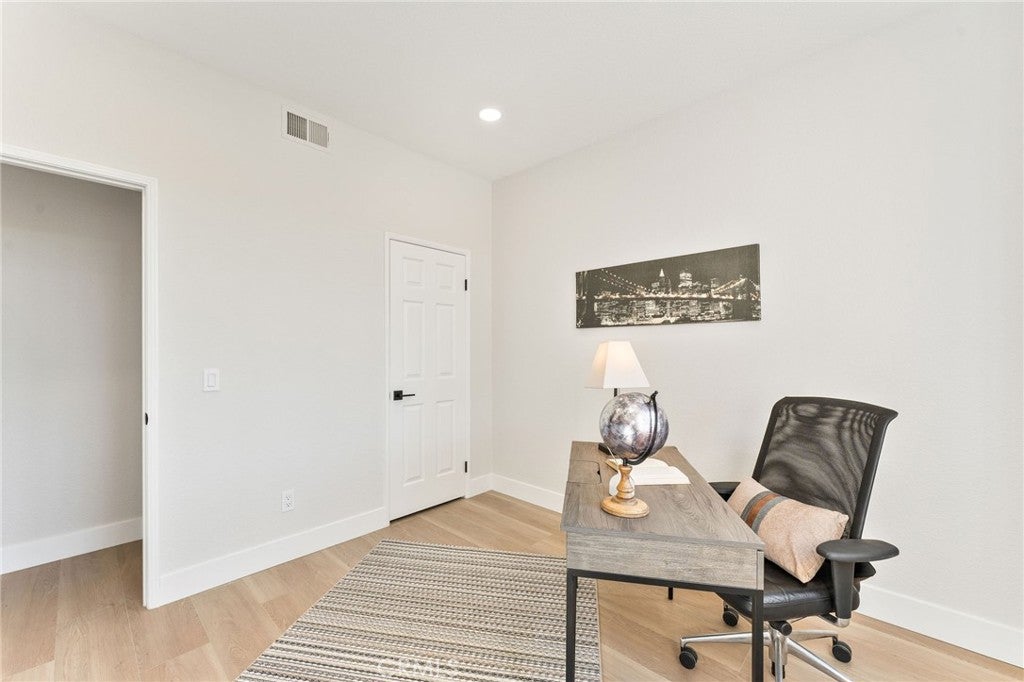 Rancho Santa Margarita, California, 92688, United States, 6 Bedrooms Bedrooms, ,3 BathroomsBathrooms,Residential,Active,2010204