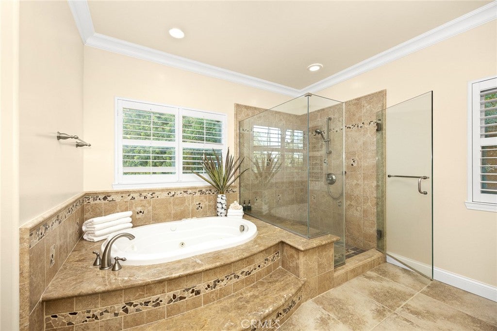 South Pasadena, California, 91030, United States, 4 Bedrooms Bedrooms, ,5 BathroomsBathrooms,Residential,Active,1968417