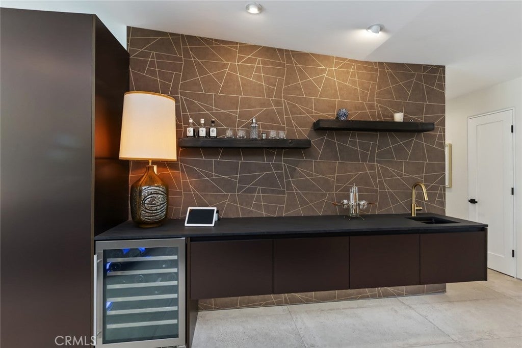 Palm Springs, California, 92264, United States, 4 Bedrooms Bedrooms, ,5 BathroomsBathrooms,Residential,Active,1999334